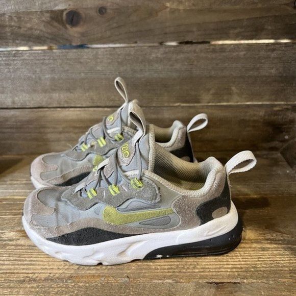 Childrens Little Kids‎ Nike Air Max 270 React Athletic Shoes Sneakers Size 9 C - Picture 2 of 6